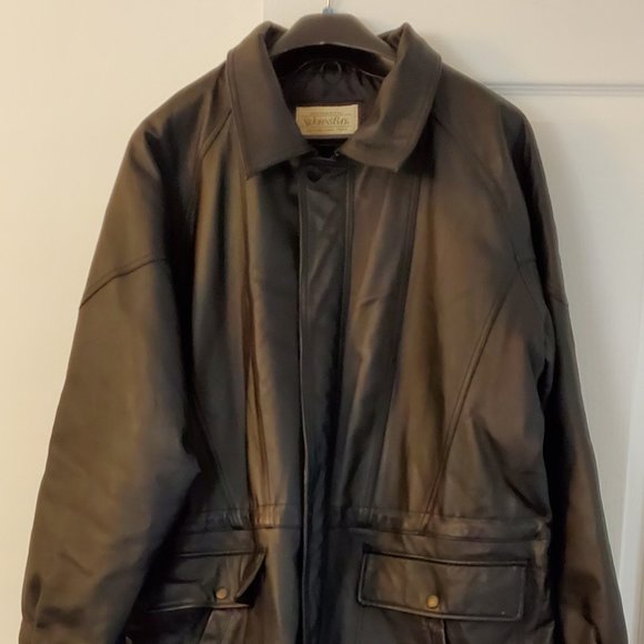 Mens vintage black Leather Coat - Picture 1 of 7